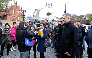 Debata na temat protestu wobec planów budowy wielkiej fermy kurzej w gminie Olsztynek